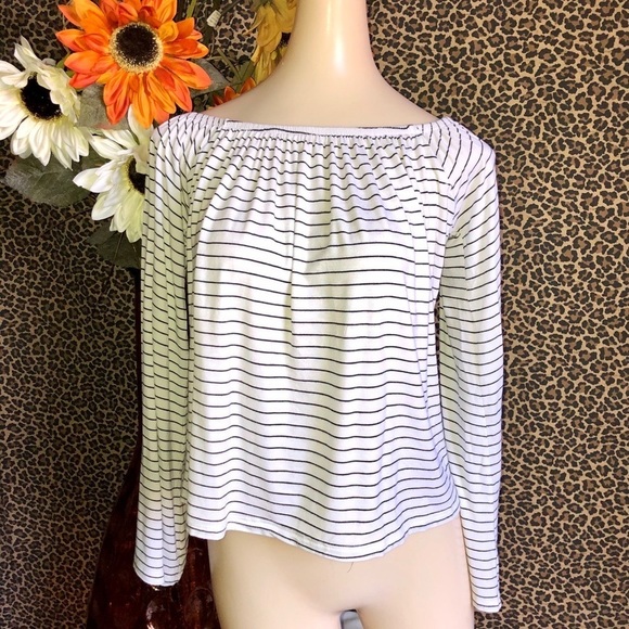 🌻5/$25🌻COTTON ON Long Sleeve Striped Off The Shoulders Top SMALL - Picture 1 of 8